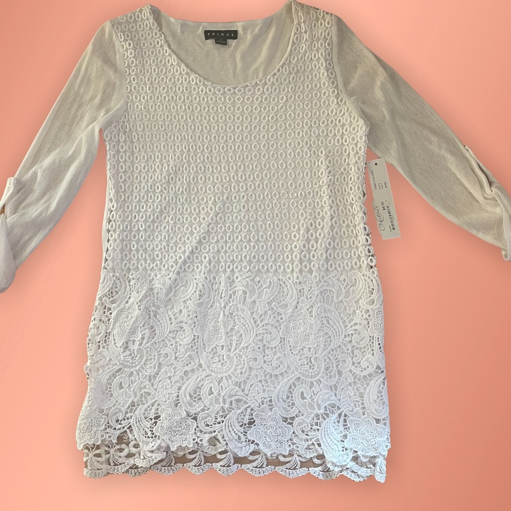 NWT- TRIBAL- 3/4 SLEEVE LACE TOP